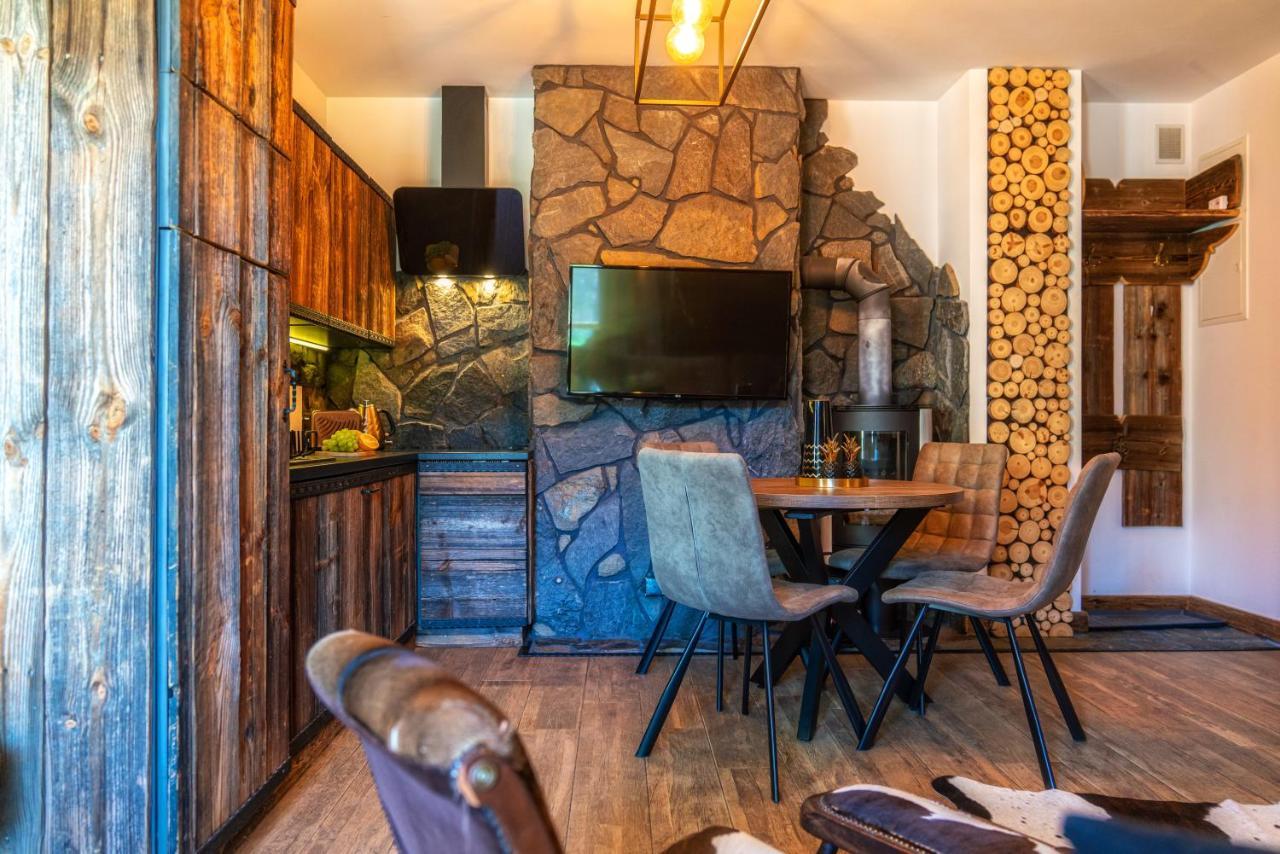Harnasiowa Izba Spa - Apartamenty Pod Giewontem Закопане Экстерьер фото